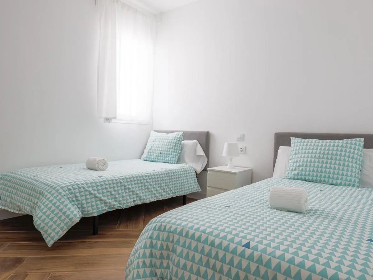 Algaba Aral Apartment Alcala del Rio
